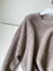 Kvinnors tröjor Cashmere Knit tröja mode enkel atmosfär mångsidig och bekväm 2024 hösten vinter 1103