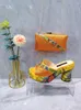 Chaussures habillées oranges pompes avec sac à main le soir de fête des talons hauts taille 41 42 PEEP TOE SUMME Italien Shoe and Bag Set 2024