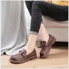 Sapatos casuais lazer vintage mocassins 2024 tênis de couro genuíno de couro plataforma brogues Brogues Ladies Autumn woman balés