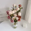 装飾的な花ヴィンテージフォームレトロバラ人工フェイクローズブライドブーケホームパーティーの結婚式の装飾