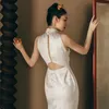 Ropa étnica vestida de novia de estilo chino con cuello mandarín vintage cheongsam mujeres sexy Qipao Satin Jacquard Vestidos