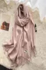 2022 Écharf Designer Fashion Real Keep High Grade Swarves Simple Retro Style Accessories For Womens Swarve 22 Color Brand Cashmere9794386