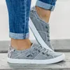 Chaussures de fitness Vertvie Summer 2024 Femmes décontractées Vulcanize Flat Sneakers Girls Low-trate-up Trainers Zapatos de Mujer