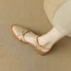 Kleiderschuhe 2024 Sommerstil Baotou Große Sandalen für Frauen Vintage echte Leder High Heels Römisch -elegantes Temperament