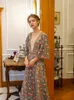 Robes de fête Summer Spring Original Design Femme français floraison vintage exquise broderie perle mori filles slim longues