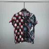 Summer Mens Camp Campcollar Shirts à manches courtes Vintage Patchwork Design Flower Modèle Hawaiian Beach Silk Shirts 240422