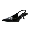Sandales Chaussures d'été élégantes Femmes pointues Toe Bare Sangle de cheville Silver Medium Slope Talé Party Outdoor Zapato