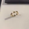 Anéis de banda 18K 3,6mm Love Ring V Gold Material nunca desaparecerá onel estreito sem diamantes Brand de luxo Reproduções oficiais com casal de caixa