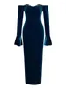 Robes décontractées 2024 Sexy Women's Navy Velvet One Line Necy Coule Sleeves Bodycon Lace Design Midi Robe Cocktail Soirée Ventes Vestidos