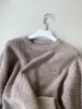 Kvinnors tröjor Cashmere Knit tröja mode enkel atmosfär mångsidig och bekväm 2024 hösten vinter 1103
