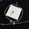Collier de diamant perlé de luxe Ruby boucles d'oreilles en ruines de chaîne métallique Bracelet en cristal d'oreilles en métal GIED5197174