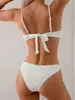 Swimons de maillots de bain blanc noués bikini côtelés bandage bandage bandage corrile sexy tendance femmes en deux pièces de bain de baignade de plage 2024