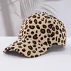 Berretto da palla cappello leopardo autunno femminile e invernale a velluto di berretto da baseball Conservazione di calore per la protezione solare Hard Top Men