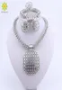 Dubai Silver plaqué de bijoux ensembles femmes Big Pendant Collier Fashion Nigérian Wedding African Crystal Costume Bijoux Bijoux 2202721466