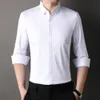 Herrfjäder nya långärmade affärer casual rynka resistent och icke strykande svart frontflik skrämmande skjorta för män