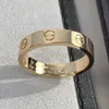 Bandringar 18K 3,6 mm Love Ring V Guldmaterial kommer aldrig att blekna smal ring utan diamanter lyxvarumärke officiella reproduktioner med counter8ysr