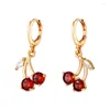 Dangle Ohrringe rotes Cz Zirkon Kirsch Frauen Mädchen Charming Kristallfrüchte vergoldete Kupferohr -Hoop -Juwelengeschenke charmant