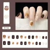 Faux Nails Brown Color Couleur courte courte charmante design classique à la mode pour bricolage de votre propre ongle à la maison