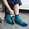 Chaussettes de sport à cinq doigts pour hommes, en coton, à rayures, Tube central, Business, basket-ball, automne-hiver, 2024