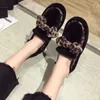 Chaussures décontractées Creepers Leopard Bowknot Locages à fourrure Femme Femme chaude Foutr Farts 40 Shearling Mocasins épaissis Winter Winter Cotton Femmes 2024