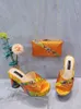 Chaussures habillées oranges pompes avec sac à main le soir de fête des talons hauts taille 41 42 PEEP TOE SUMME Italien Shoe and Bag Set 2024