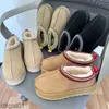 Designerschuhe Tasman Slipper Designer Slides Australia Stiefel Tazz Slipper Frauen Slipper-On-Plattform Flat Slides Black Kastanienfell Klassische Winterstiefel