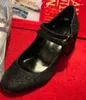 Kleding schoenen rond teen dikke hak zilveren pailletten vrouwen sandalen mode gespeld enkel ondiepe mary jane comfortabele hoge hakken pumps