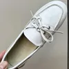 Casual schoenen Fashion Runway Office Lady Summer White Loafers damesronde teen band ondiepe mond platte bodem