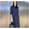 Feestjurken miyake vouw 2024 herfst mode eenvoudige lange mouwen slanke Franse taille retro print jurk spot snelle levering