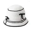 Berets handgefertigte gestrickte Eimerhut für Teenager Handwebelfloppy mit Bowknot Decals Day Camping Spring Fisherman