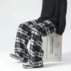 Luźne leniwe w kratę aksamitne joggery spodnie Męskie streetwear duże spodnie Y2K moda swobodna elastyczna elastyczna elastyczna spodni 240428