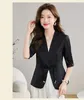 Costumes de femmes mode chinois mode noir de costume blanc manteaux femmes blazer beige printemps d'été