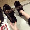 Scarpe casual Creepers Leopard La leopardo bowknot pelosi pelosi donna piatti di pelliccia calda 40 mocassini shearling addensato donne invernali invernale femminile 2024