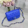 Le dernier petit sac à bandoulière à chaîne de couleurs sac à bandoulière Mode Match Match Diamond Grain Sac 21 * 6 * 15 Ventes directes d'usine de Great