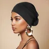 Berets Baumwolle weibliche Stirnbandkappen Feste Farbe Weichkopf Wrap Lockige Haarpflege Kopftuch gestrickter Kappe Frauen