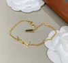 Oryginalne projektantki dziewczynki litera bransoletki elegancka miłość 18k złota bransoletki y urok bransoletka moda biżuteria lady impreza