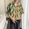 Chemises décontractées pour hommes Patchwork à rayures masculines High Street Shirtwork Corée de mode coréen Summer Cardigan à manches courtes Clouse Y2K Tops pour hommes