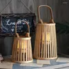Titulares de vela Creative Modern Handmade Wood minimalista Nordic Hollow Garden Lanterna Geométrica Casamento Decoração Candlebra