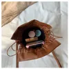 Borse da donna cilindro cilindro in pelle buia a tracota borse cowrand borse per lo shopping da viaggio 240429