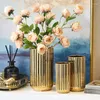 Vases Luxur Luxury Golden Ceramic Striped Living Room Vase Table Decoration Style Classical Style Produits de maison DÉCORATIONS