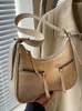 Umhängetaschen süße PU Leder -Taschen Handtaschen und Geldbörse Designer Frauen 2024 Spring Y2K Koreanische modische Mody Color Crossbody