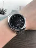 Bekijk horloges AAA 2024 Heren Roestvrijstalen riemkalender 3-Pin T Watch Mens Watch