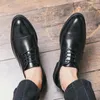 Chaussures décontractées Zapatos de Hombre Mode extérieure Mandards en cuir authentiques pour hommes Italien Mark Wedding Flats