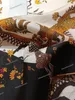 Designer Satin Neckerchief Kvinnlig pannband svartvitt siden Scarf Satin Square Head Scarf French Twilly Bandana Printing Hijab Sal
