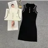 Ein reines und unschuldiges Mädchen in einem Kleid!Französisch Polo Neck ärmelloses Kleid für Frauen Frühling und Sommer neuer kleiner Statur schlanker Tanktoperrock