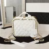 Femmes Luxury Shoping Sac Centre Small luxes Assmall Vanity Case Making Board Handsbag Cosmetic Beauty Soudain augmenté une chaîne a LXVU