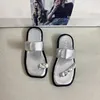 Meninas chinelas de verão Criança infantil Marca de moda Princesa Sapatos infantis bebê sandálias de praia Flip Flop Outdoor Crystal Sof Sole 240417