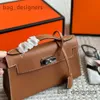 Designer bag classic top handle Shoulder Bag Womens Luxury Genuine Leather Cross Body Fashion pochette Tote hand bag With key lock 20CM