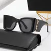 Квадратные черные солнцезащитные очки Классические винтажные солнцезащитные очки UV400 на открытом воздухе Ins Luxury Designer Мужчины солнцезащитные очки кошачьи глаза с Case Premium