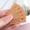 Sieradenzakken 50 stks 5x2cm mini -hangende labels handgemaakt met liefdeskaart kraft papieren tag voor diy party gunst geschenken pakking decoratie